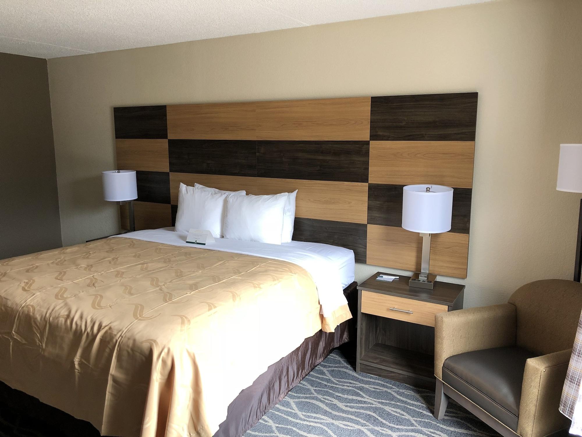 Quality Inn & Suites Lafayette I-65 Extérieur photo