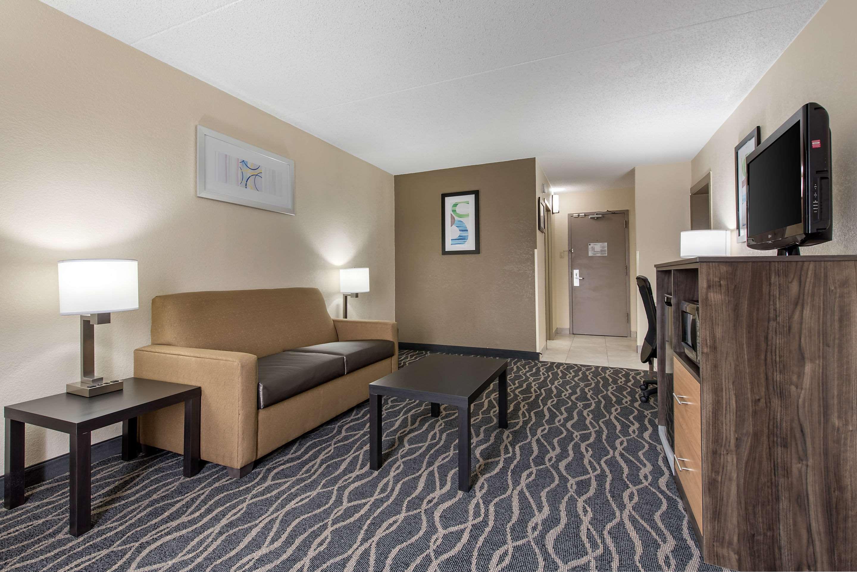 Quality Inn & Suites Lafayette I-65 Extérieur photo