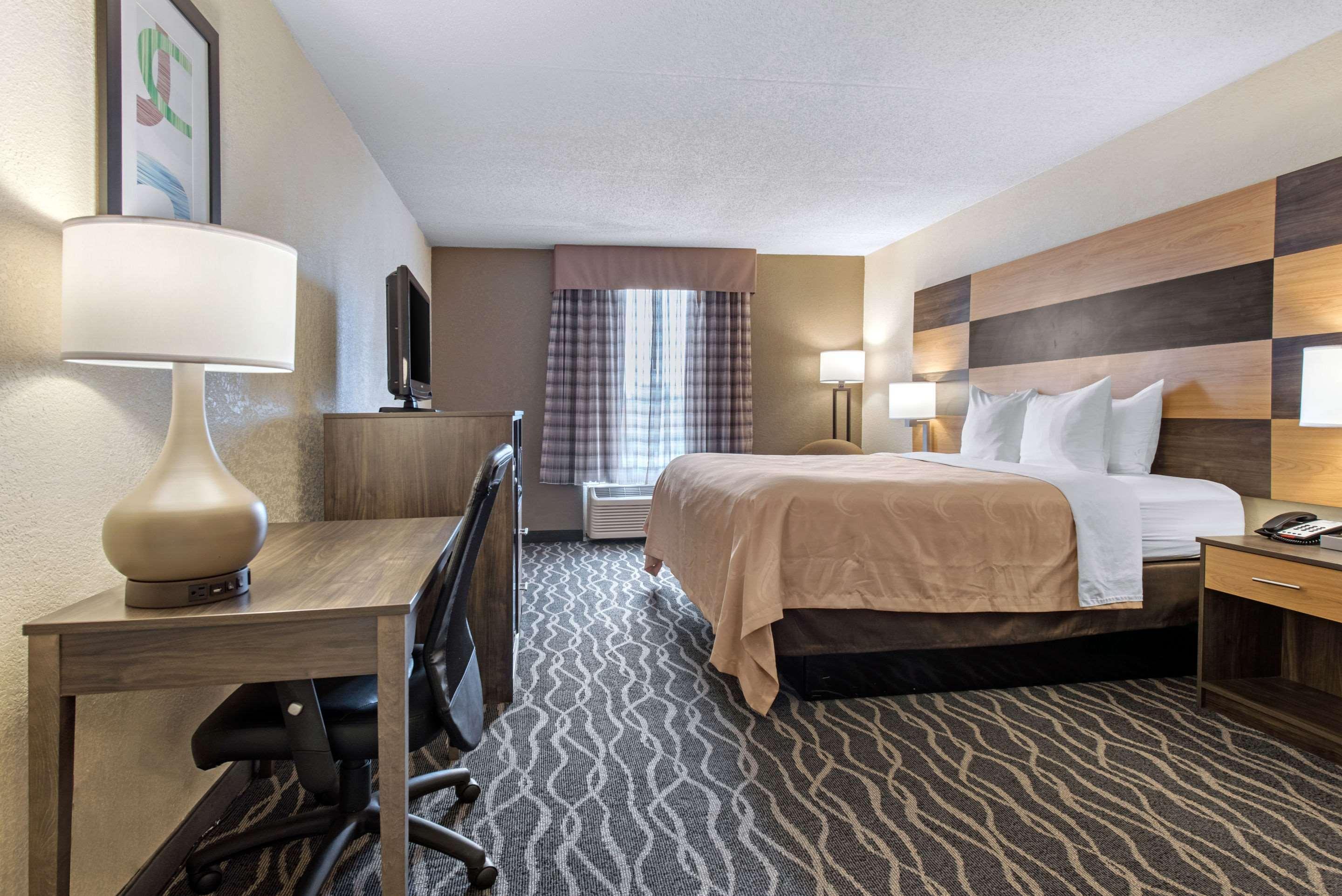 Quality Inn & Suites Lafayette I-65 Extérieur photo