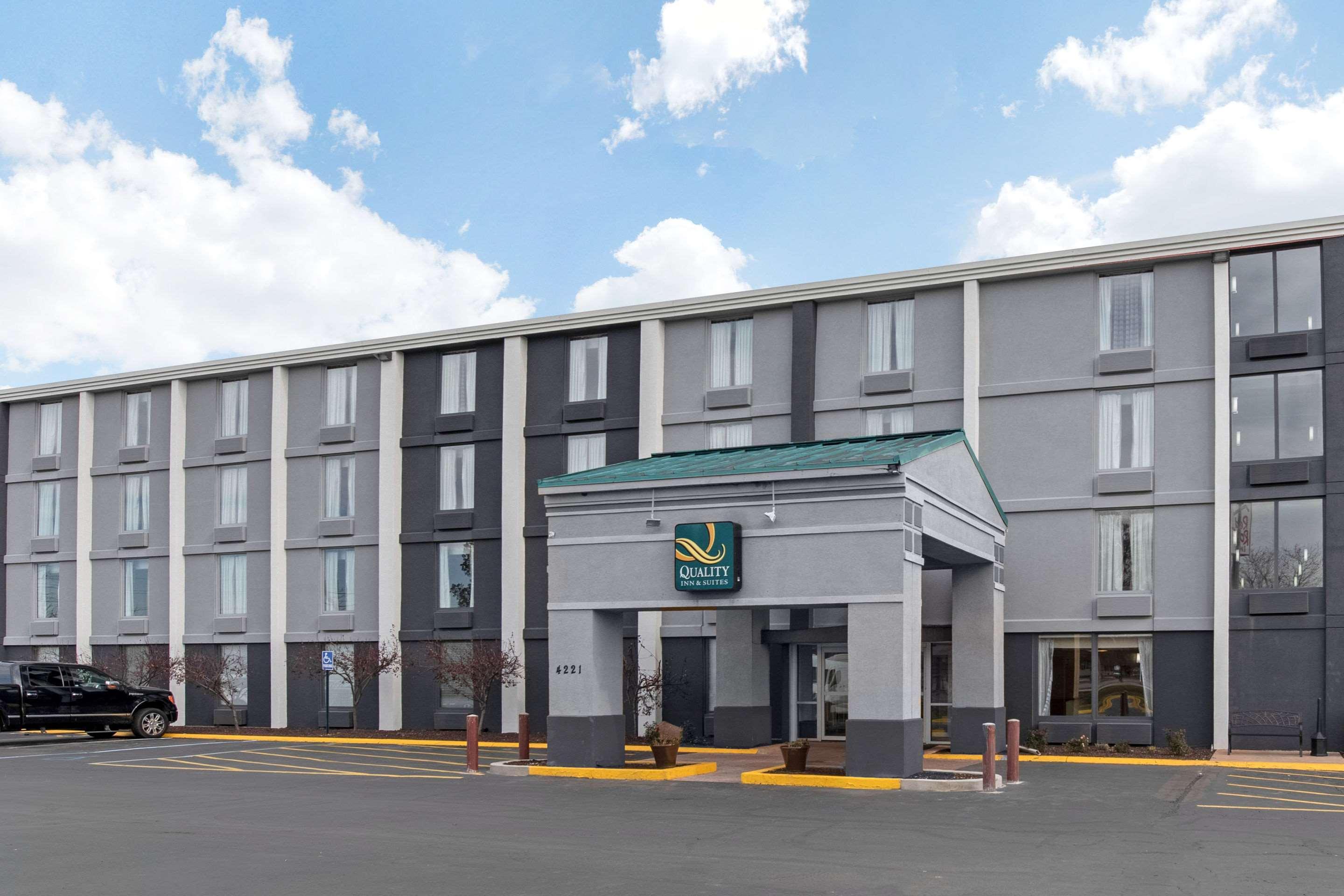 Quality Inn & Suites Lafayette I-65 Extérieur photo