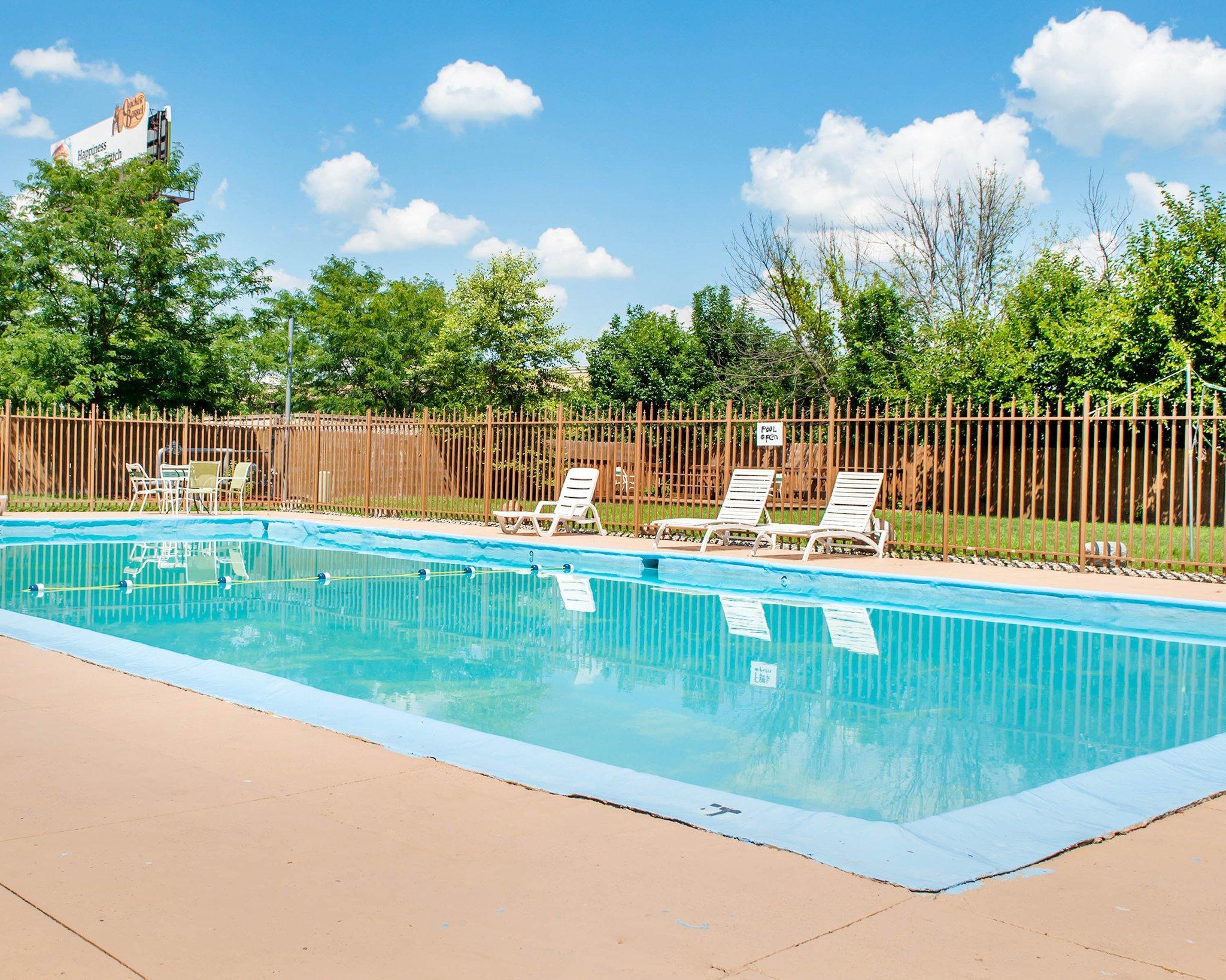 Quality Inn & Suites Lafayette I-65 Extérieur photo